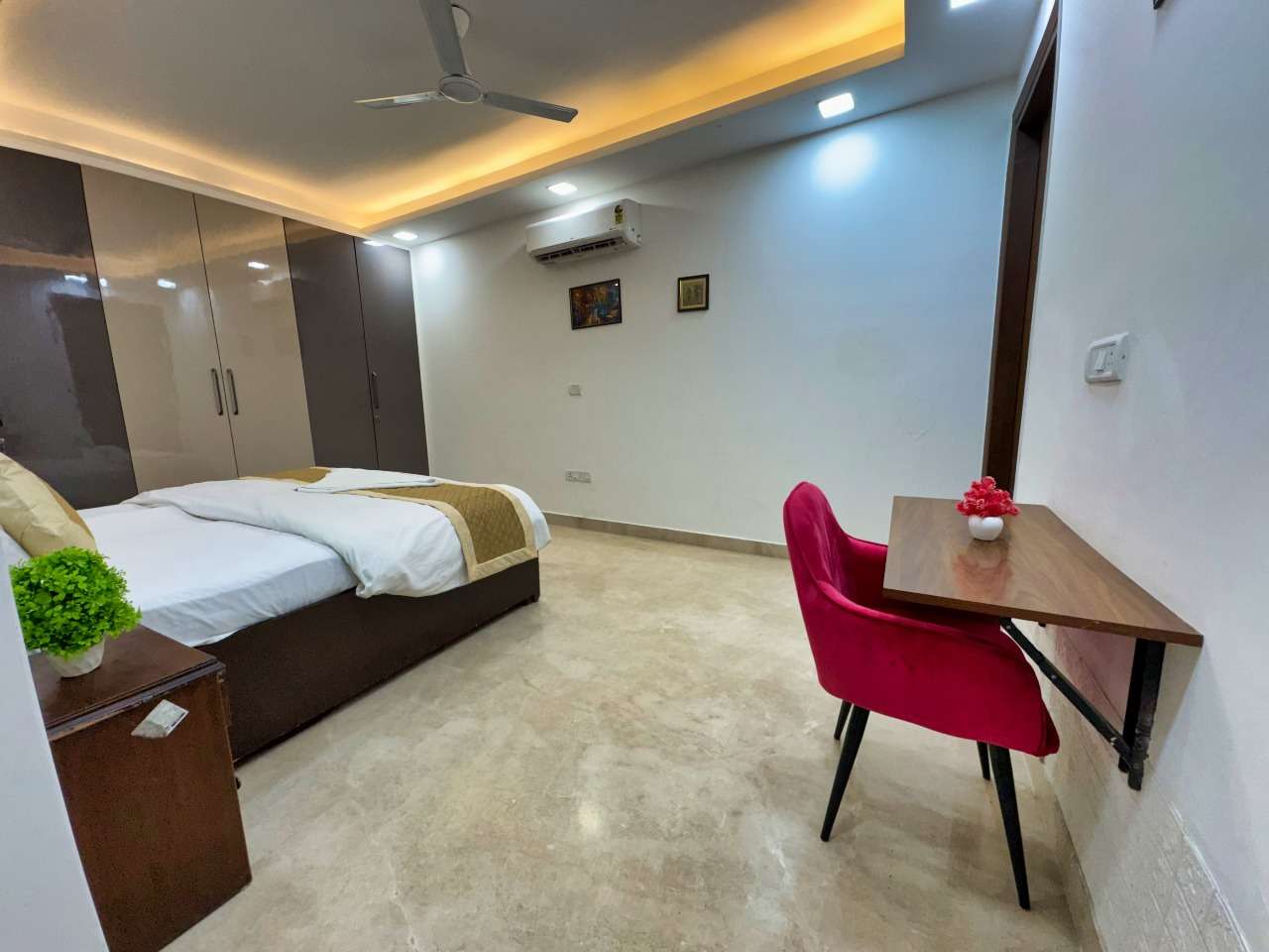 service apartments serviced apartments